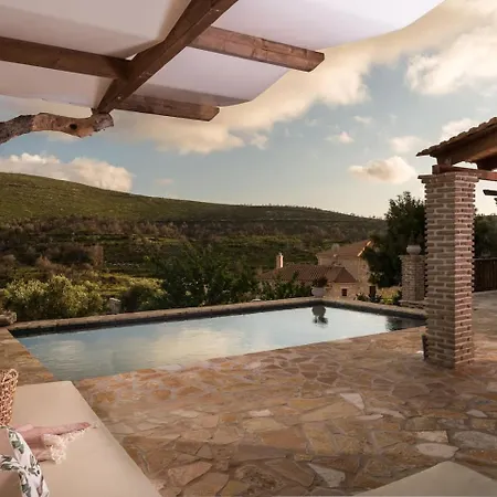 Villa Margarita Anafonitria